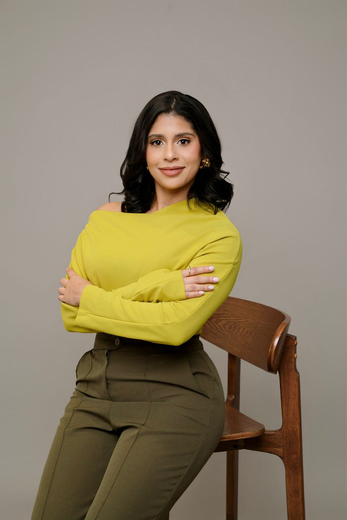 Dra. Kennia Fr&iacute;as